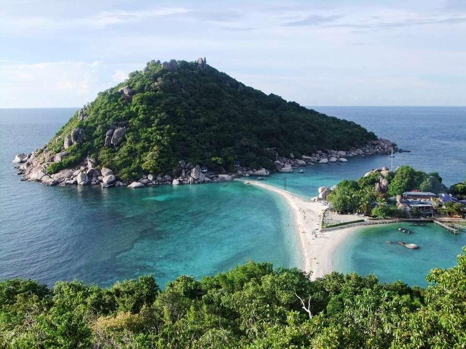 逃离地下古寺庙